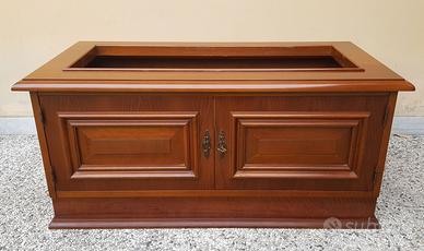 FIORIERA IN PREGIATO LEGNO NOCE MASSICCIO CON ANTE