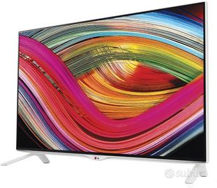RARO TV 40"4 LG mod.40UB800V con piedini 3 HDMI