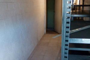 Soffitta magazzino deposito vendita livorno centro