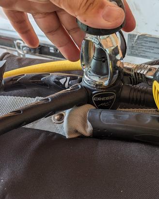 Erogatore completo cressi m5 e Ellipse black