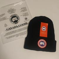 Berretto nero Canada Goose nuovo