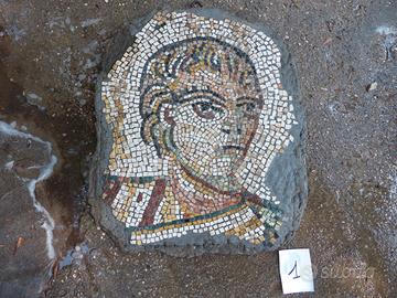 Mosaico "Viso di ragazzo" cm. 70x57 - cod.01