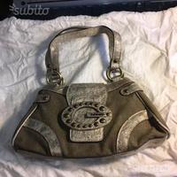 Pochette Guess