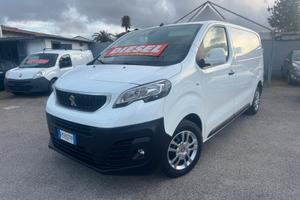 Peugeot Expert BlueHDi 120 Passo medio con porta l