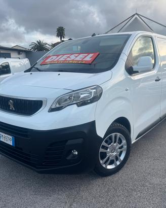 Peugeot Expert BlueHDi 120 Passo medio con porta l
