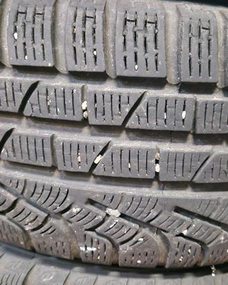 gomme e cerchi 225/40 R18 