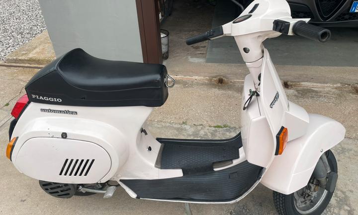 Vespa Piaggio 50 PK automatica anno 1980