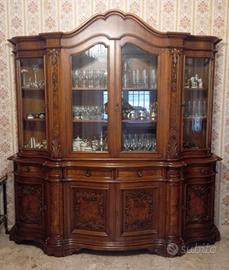 Mobile Credenza SIGNORETTO in noce intarsiata 