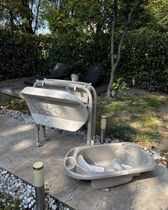 Fasciatoio CAM con vaschetta bagnetto – pieghevole