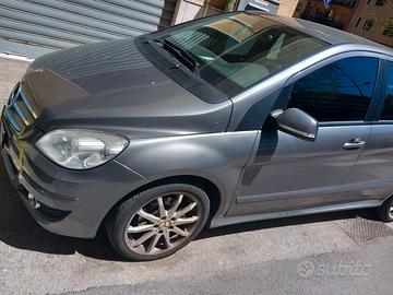 MERCEDES B 180 CDI