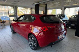 Alfa Romeo Giulietta 1.6 JTDm-2 105 CV Distinctive