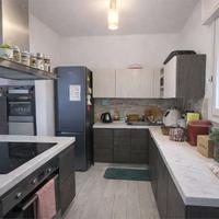 Porzione su due livelli con giardino, terrazzo e c