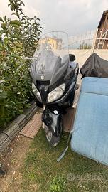 Suzuki Burgman 650 executive