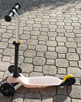 monopattino bimbo bimba a tre ruote 