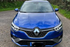 Renault megane e-tech plug-in Rs Line