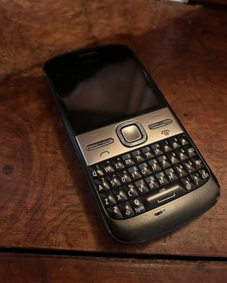NOKIA E5 del 2010
