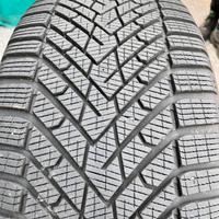 Pirelli Winter2 275/40 R22