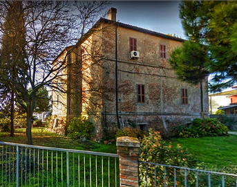 Prestigiosa torre storica del 1400