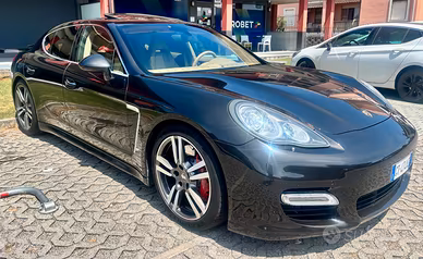 Porsche Panamera 4.8 Turbo Chrono pack full PDK