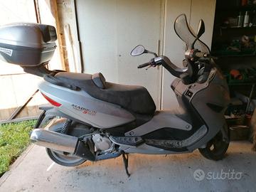 Scooter Malaguti Madison 400