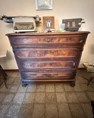 Copia di comò inizio 1900