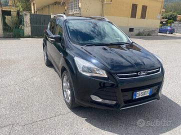 Ford Kuga 2.0 TDCI 140 CV 4WD Titanium