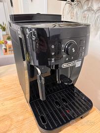 DeLonghi Magnifica S Macchina del Caffè, Nera