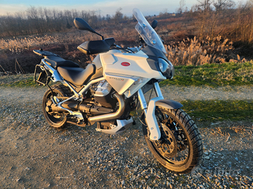 Moto GUZZI STELVIO