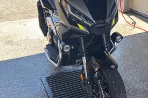 X ADV 750 SPECIAL EDITION