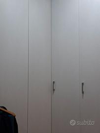 Armadio ad angolo