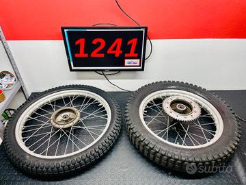 COPPIA RUOTE FANTIC TRIAL 125 FM 250