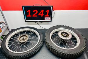 COPPIA RUOTE FANTIC TRIAL 125 FM 250