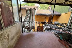 CASA SEMINDIPENDENTE A CAPO DI PONTE