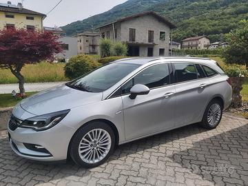 Opel Astra 1.6 2016