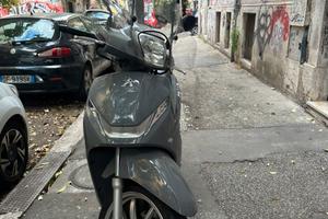 PEUGEOT belville 200 ANNO 2023