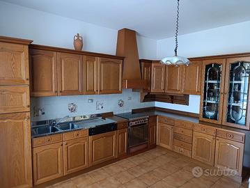 Mobili per cucina abitabile 