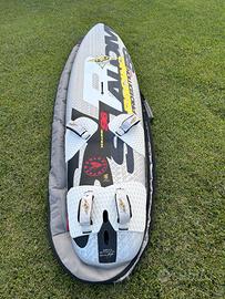 Materiale vario windsurf