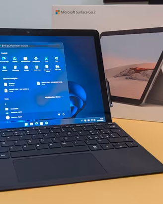 Microsoft Surface Go 2 + Tastiera Type Cover