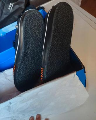 snikers Marcelo burlon 