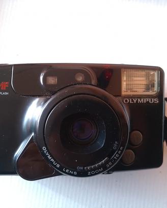 macchina fotografica olimpus Az 210