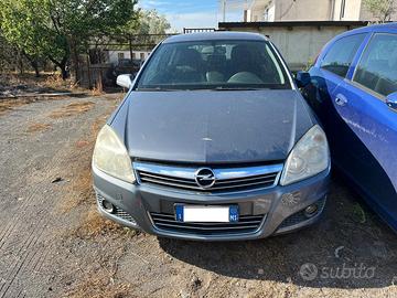 ricambi opel astra 1700 dti