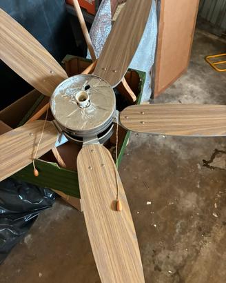 Pale con lampafa da soffitto