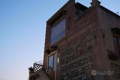 Casa sul lungomare di Nizza (vicino Taormina)