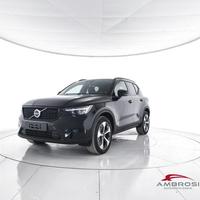 VOLVO XC40 B3 Mild hybrid Benzina Plus Dark