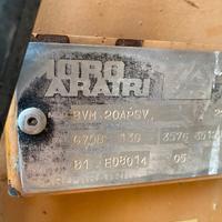 Aratro reversibile moro