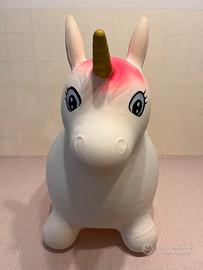 Unicorno gonfiabile