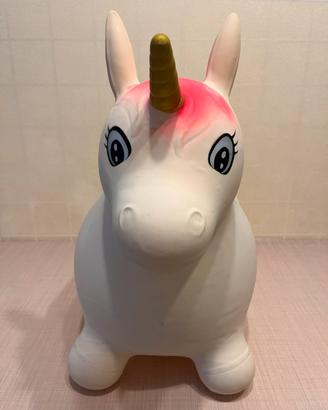 Unicorno gonfiabile