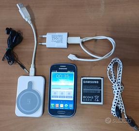 SMARTPHONE SAMSUNG PIU ACCESSORI.