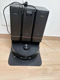 Robot lavapavimenti  e aspirapolvere