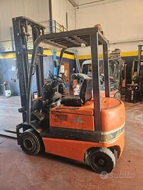 Carrello elevatore elettrico 1600kg Toyota